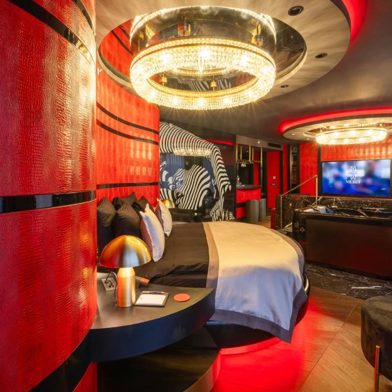Merit Starlit Hotel & Residences - Prive Suite - 3