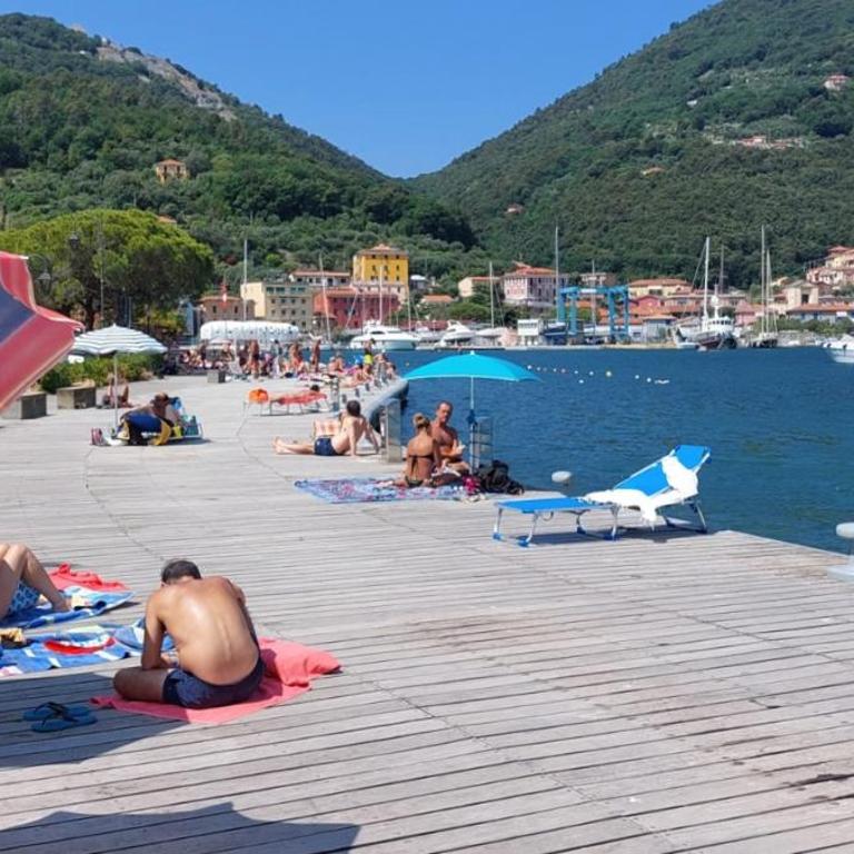 Moderno appartamento vista mare, con parcheggio privato Air Condition - Appartamento con 1 Camera da Letto - 63
