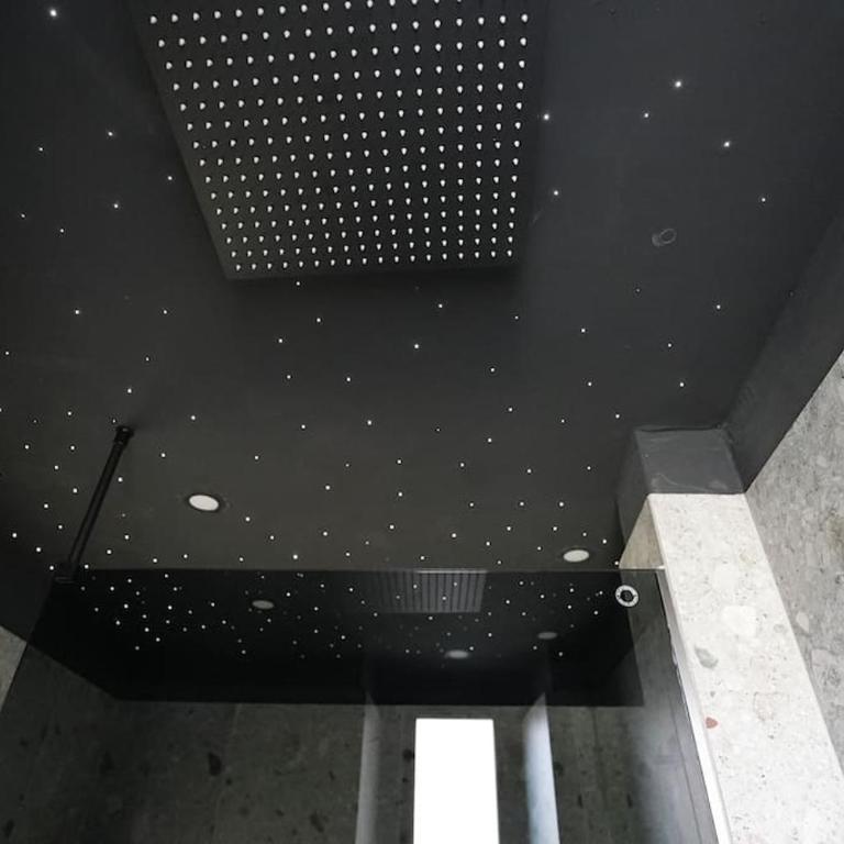 Suite mit Badewanne, Kamin und Parkplatz - Apartment mit 1 Schlafzimmer - 10