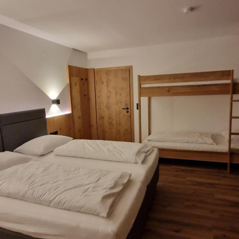 Haus Rätikon - Apartamento de 2 dormitorios con ducha - 3
