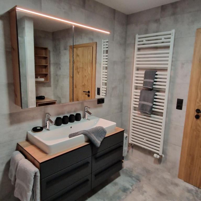 Haus Rätikon - Apartamento de 2 dormitorios con ducha - 13