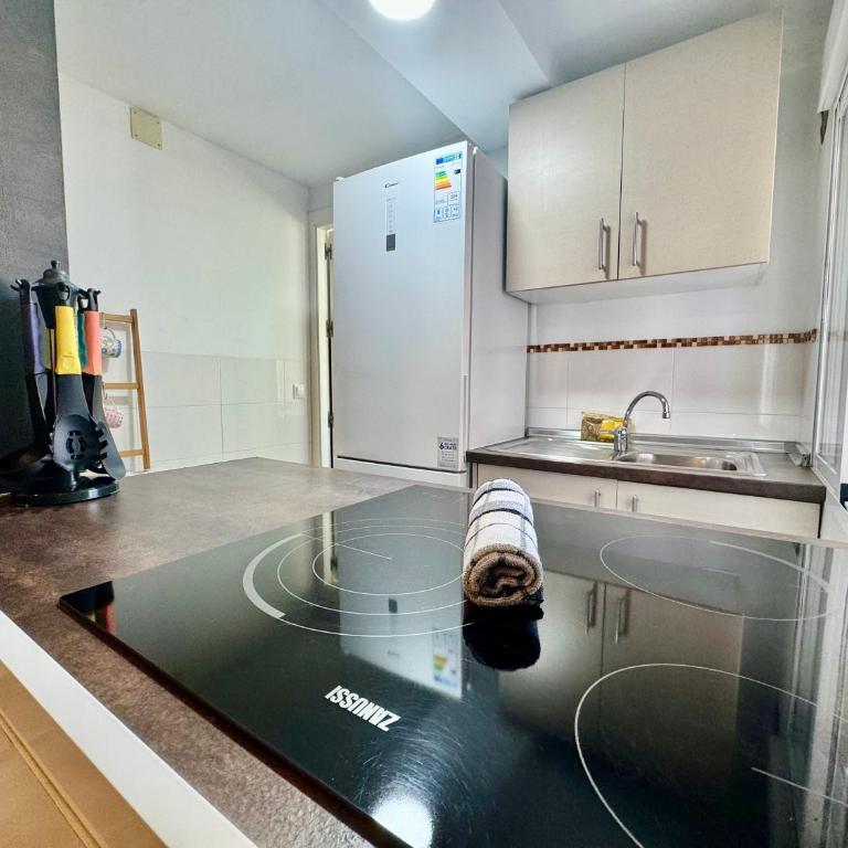 Premium Malaga Beach with Terrace - Apartamento - 8