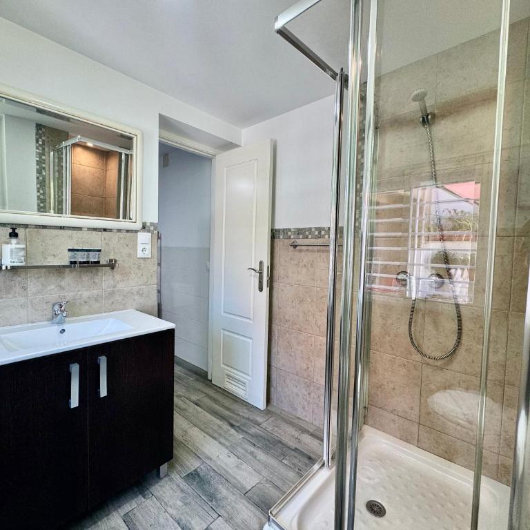 Premium Malaga Beach with Terrace - Apartamento - 29