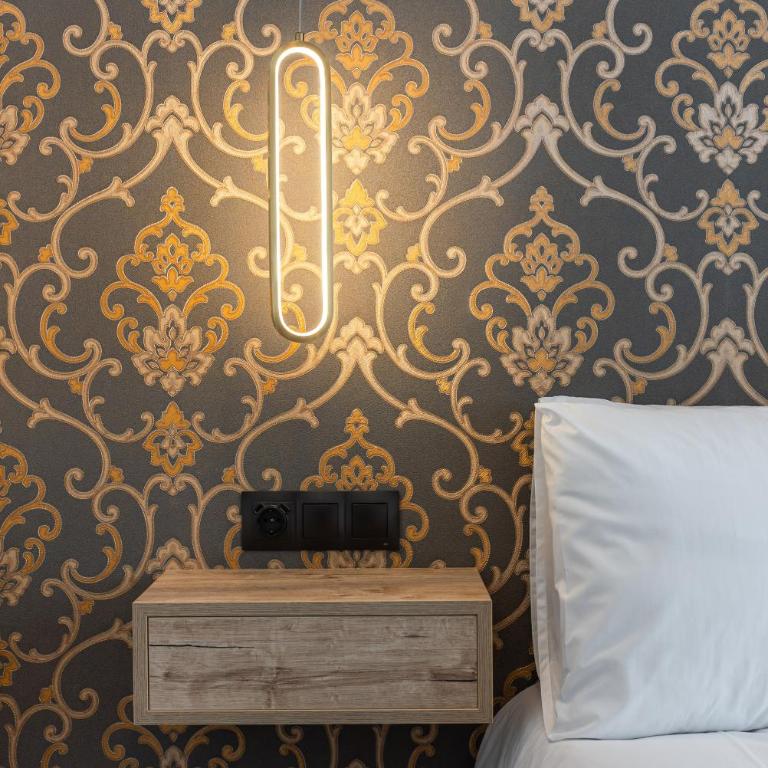 The Orange House Boutique Hotel and Upstairs Rooftop Bar Center of La Cala de Mijas 100m from the Beach - Habitación Doble - 13
