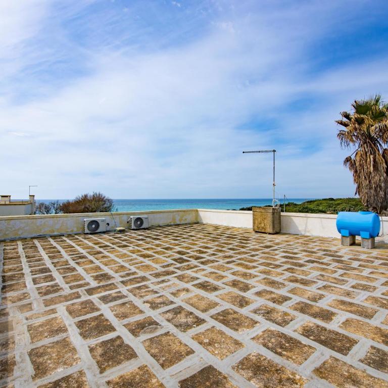 Villetta Lia di fronte al mare - Two-Bedroom House - 44
