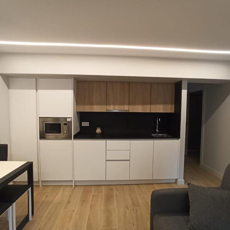 Apartamento estación de tren, autobús VUT5240AS - Apartamento - 4