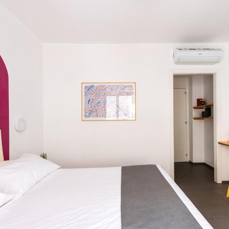 Pretoria Rooms - Camera Matrimoniale Deluxe con Balcone - 8