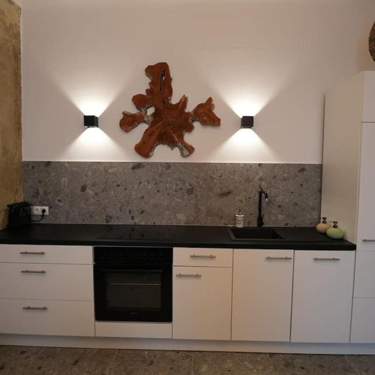 Luxusapartment mit Badewanne und Parkplatz - Apartment mit 1 Schlafzimmer - 16