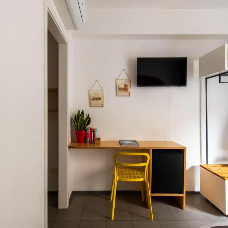 Pretoria Rooms - Camera Matrimoniale Deluxe con Balcone - 10