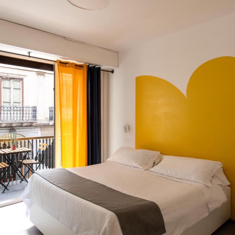 Pretoria Rooms - Camera Matrimoniale Deluxe con Balcone - 1