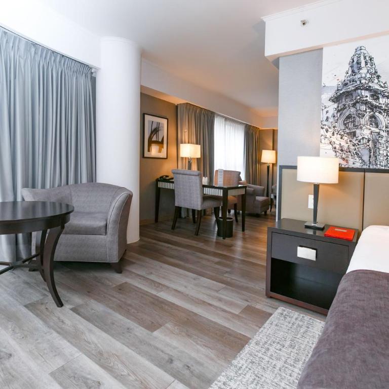 Doubletree By Hilton Buenos Aires - Suite esquinera con cama extragrande - No fumadores - 3