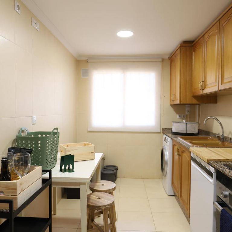 Maravilloso adosado para 8 en entorno privilegiado by Hometels - Apartment - 10
