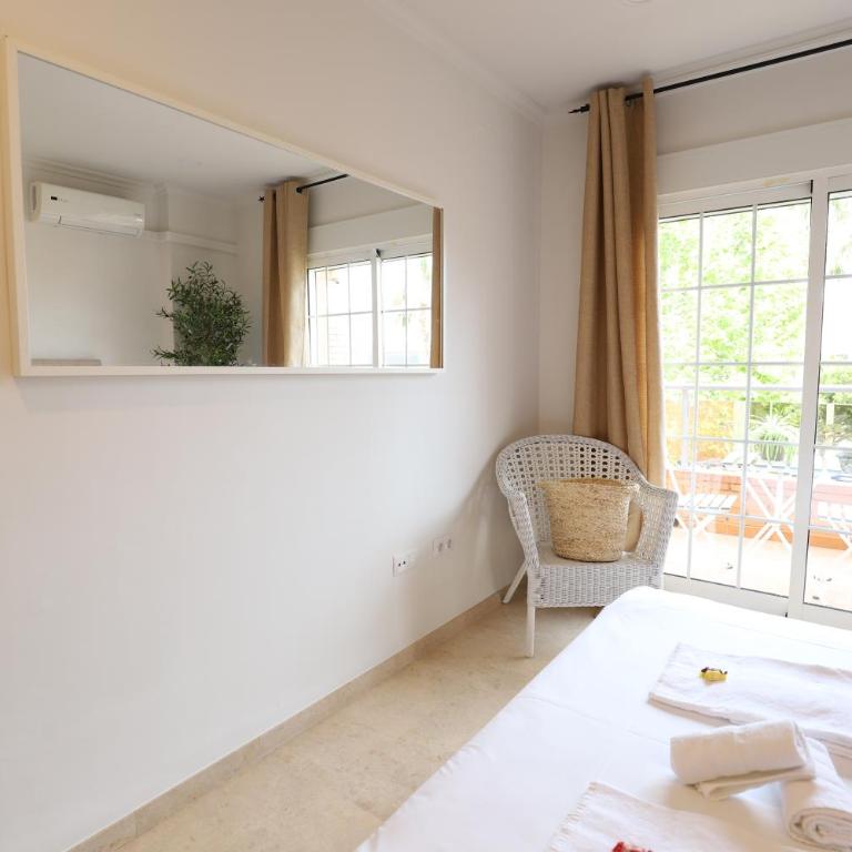 Maravilloso adosado para 8 en entorno privilegiado by Hometels - Apartment - 11