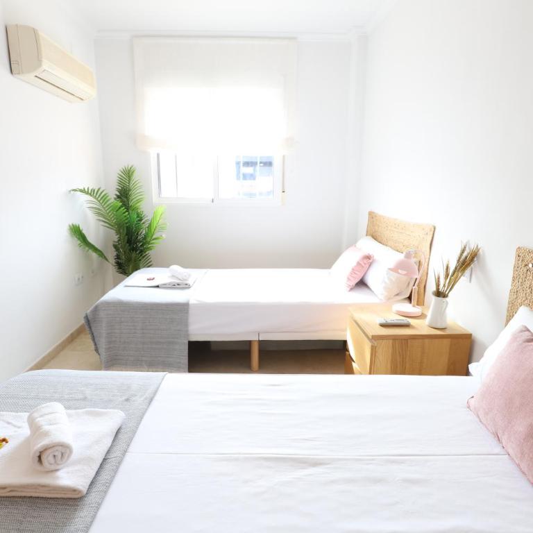 Maravilloso adosado para 8 en entorno privilegiado by Hometels - Apartment - 45