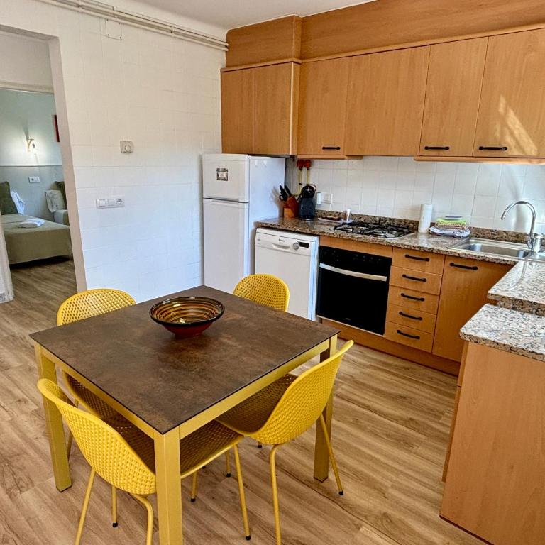 Casa Ressagosa - Plus Costa Brava - Two-Bedroom Townhouse - 10