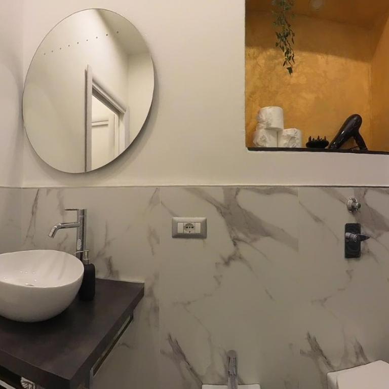 n&ghomesweethome Van Gogh Elegante e confortevole casa vacanze - Appartamento con 1 Camera da Letto - 65