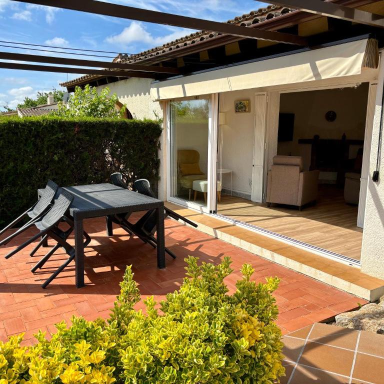 Casa Ressagosa - Plus Costa Brava - Two-Bedroom Townhouse - 3