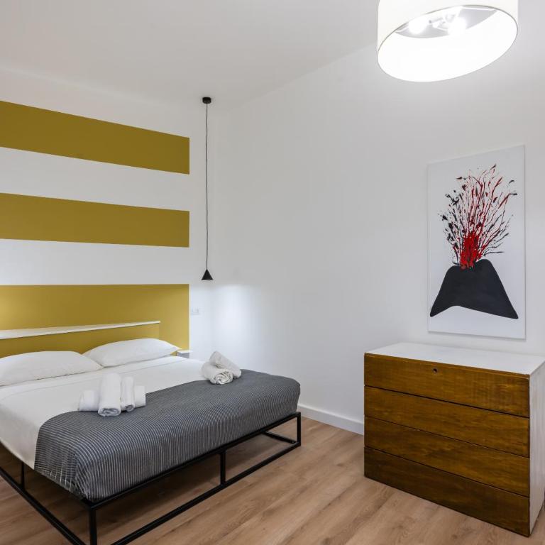 Lioy 25 by Napoliapartments - Camera Tripla con Bagno Privato - 14