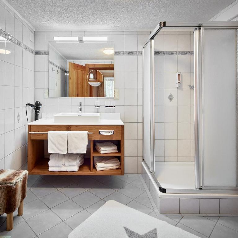 Pension Garni Burgwies ink Nationalpark Sommercard - Doppelzimmer mit eigenem Bad - 7