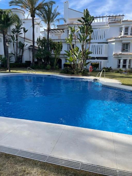 Beautiful 2 bedroom Apartment in Puerto Banus ! - Apartamento de 2 dormitorios - 22