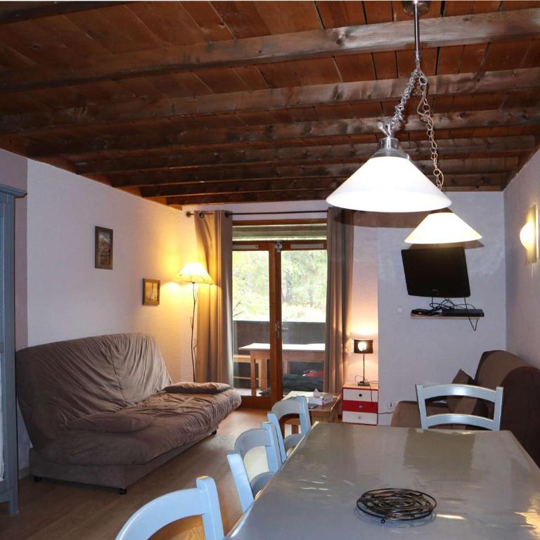Appartement cosy rénové pour 6 pers, skis aux pieds, balcon sud, proche garderie, belles prestations - FR-1-322-257 - Appartamento - 1