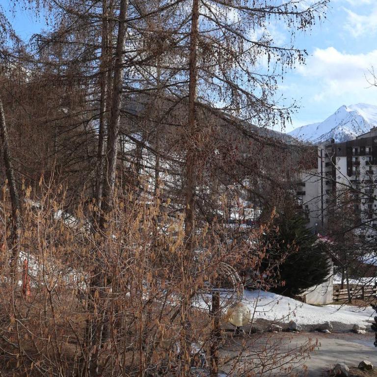 Appartement cosy rénové pour 6 pers, skis aux pieds, balcon sud, proche garderie, belles prestations - FR-1-322-257 - Appartamento - 10