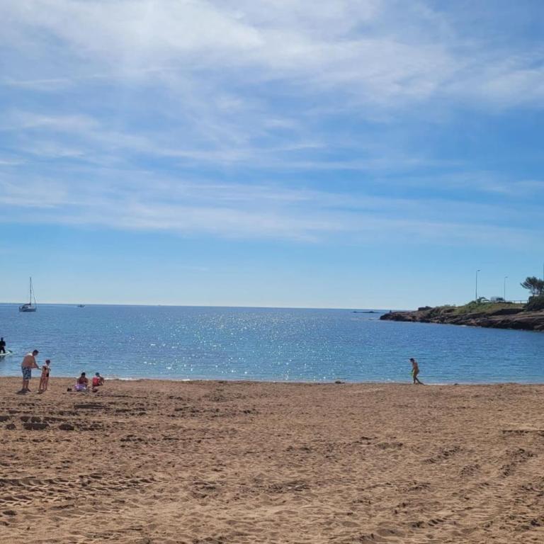 Cap Esterel en famille - 2pièces vue mer jardin piscine clim parking inclus - Apartamento - 9