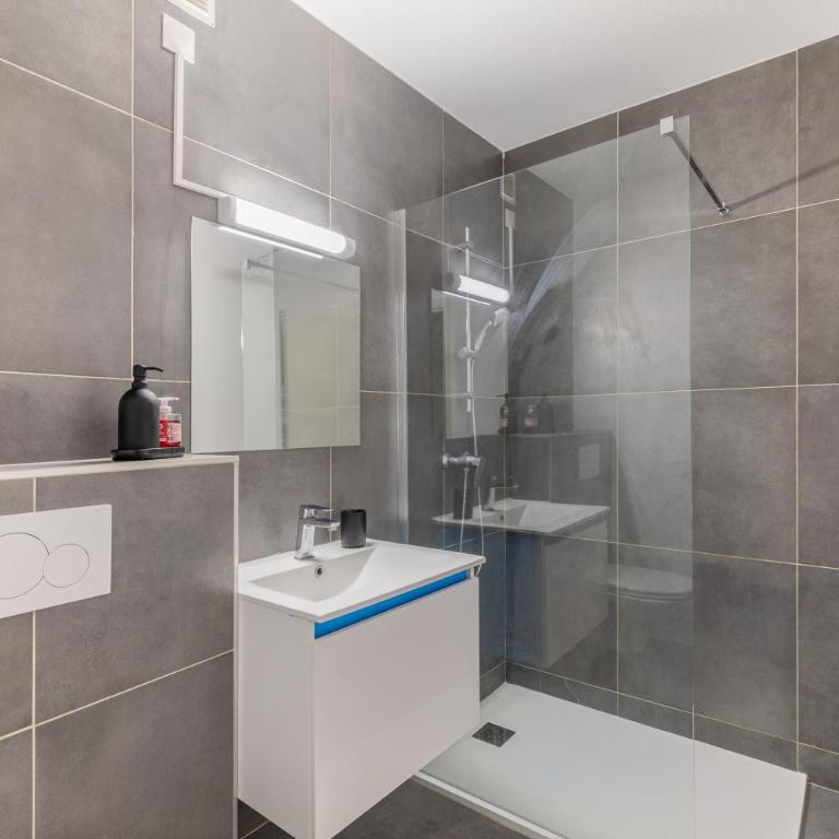 Studio avec terrasse vue jardin - Appartement 1 Chambre - 8