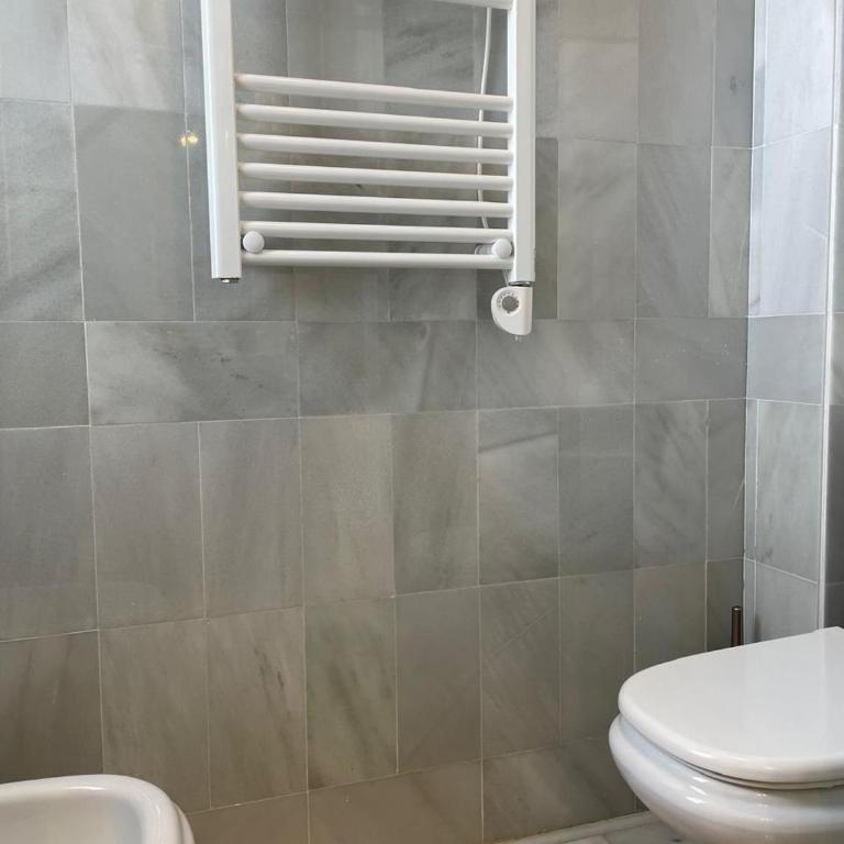 Beautiful 2 bedroom Apartment in Puerto Banus ! - Apartamento de 2 dormitorios - 46