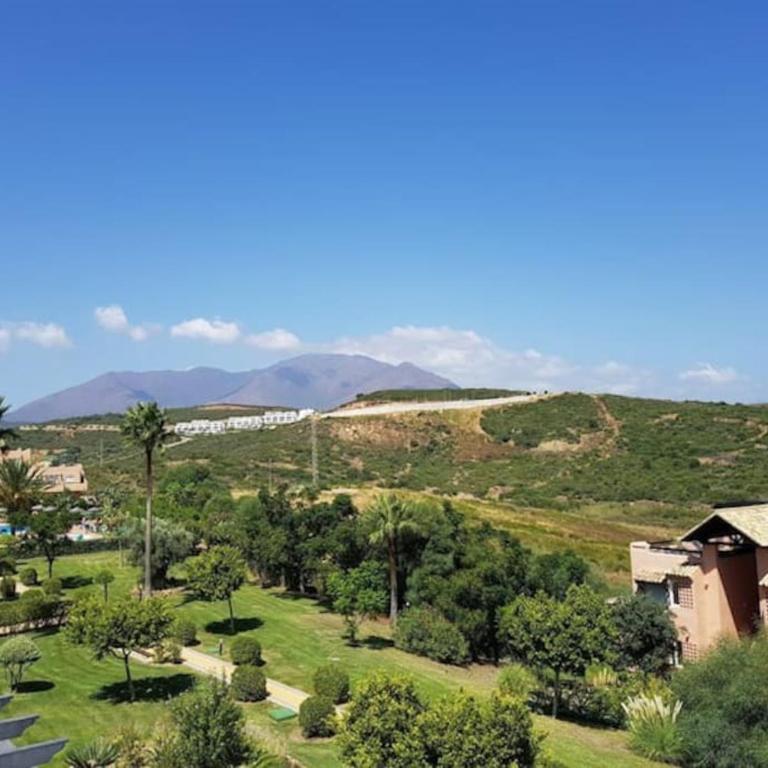 Penthouse Paradiso: 2BR Oasis in Casares del Sol - Apartamento de 2 dormitorios - 30