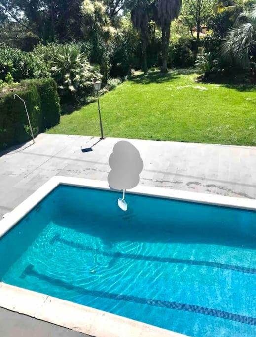 Exclusiva Casa de Lujo con Piscinas y Amplio Jardín en Zona Tranquila - Deluxe Villa - 22