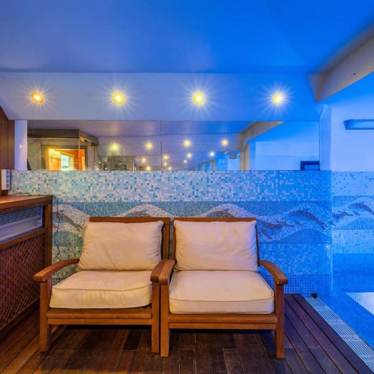 Exclusiva Casa de Lujo con Piscinas y Amplio Jardín en Zona Tranquila - Deluxe Villa - 18