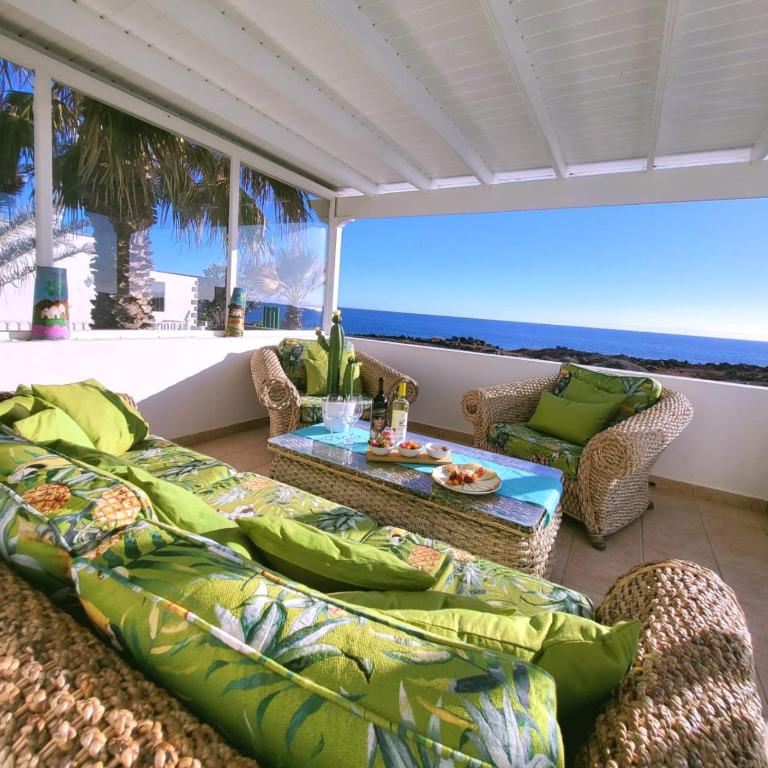 Villa Sunset Paradise with panoramic sea view, first line, sunsets - Villa - 2