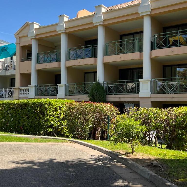 CANNES Appartement - terrasse, jardin prive, parking, piscine, climatisation - Appartement 1 Chambre - 29