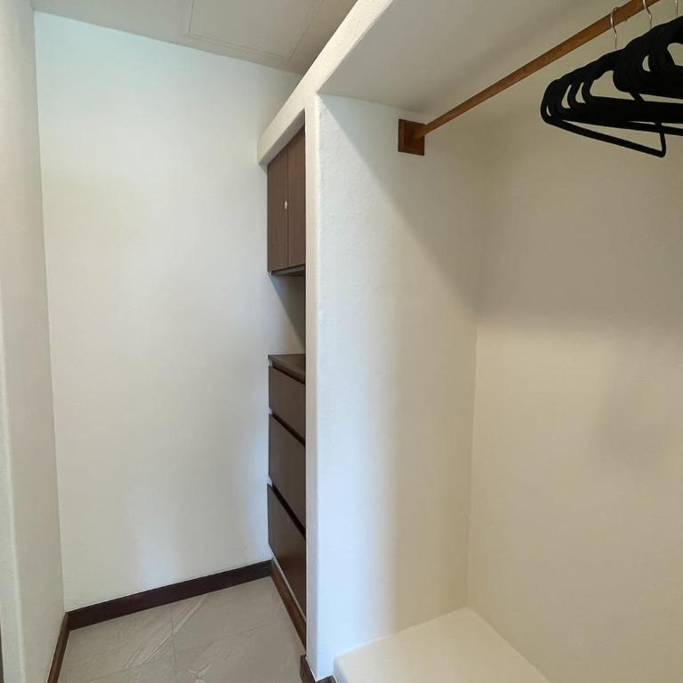 Pool View Loft Steps From The Ocean in Punta Cocos - C101 - Estudio con vistas a la piscina - 10