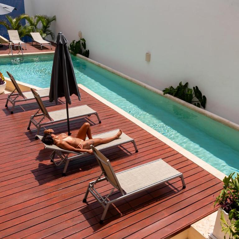 Penthouse with private pool - Three-Bedroom Apartment - 43