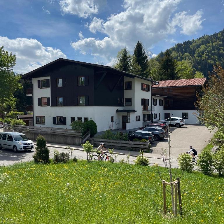 Sonnenterrasse mit Bergblick, Ruhig & Modern, bei Oberstdorf - Apartment mit 1 Schlafzimmer - 5