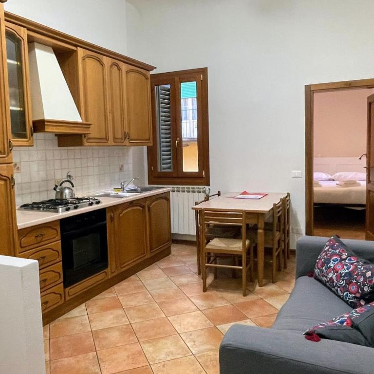 Fiume Apartment by 360Rentals - Appartamento n. 2 con 2 Camere da Letto - Via Giovan Battista Zannoni 6 - 1