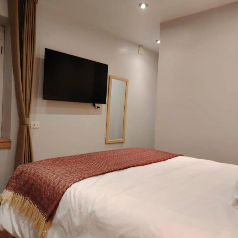 Casa Cruz Verde by Peru Garden Hotels - Queen Room with Balcony - 3