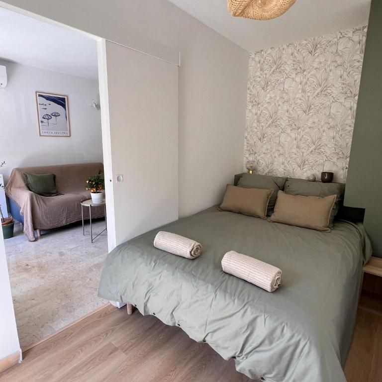 Appartement 2P rénové avec terrasse au Port de Nice - Apartamento de 1 dormitorio - 25
