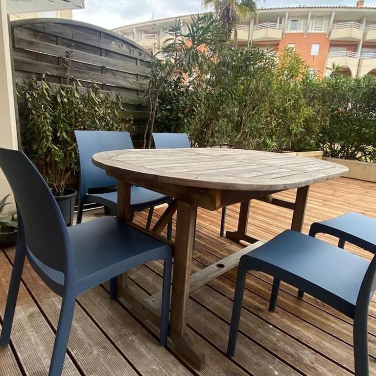 Grande terrasse Cœur Port Fréjus 5 pers - One-Bedroom Apartment - 3