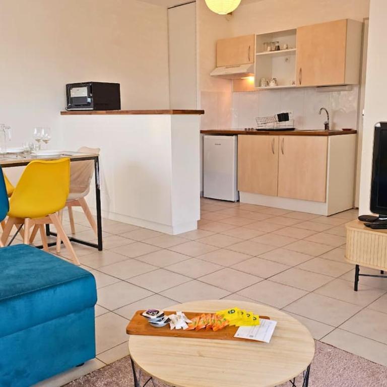 L'évasion Carcassonnais avec Terrasse 2 places de Parking privée - Apartment mit 2 Schlafzimmern und Balkon - 13