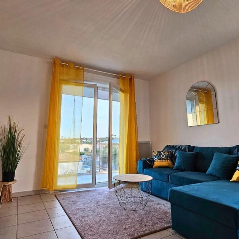 L'évasion Carcassonnais avec Terrasse 2 places de Parking privée - Apartment mit 2 Schlafzimmern und Balkon - 4