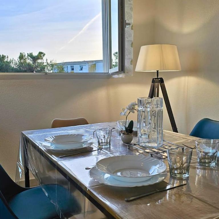 L'évasion Carcassonnais avec Terrasse 2 places de Parking privée - Apartment mit 2 Schlafzimmern und Balkon - 11