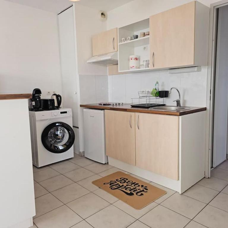 L'évasion Carcassonnais avec Terrasse 2 places de Parking privée - Apartment mit 2 Schlafzimmern und Balkon - 19