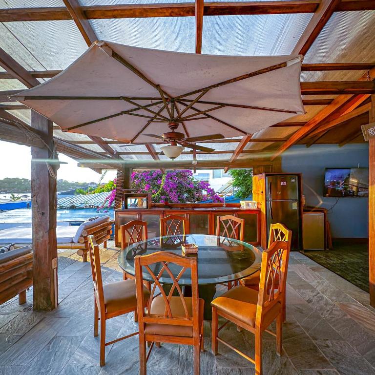 CASA DEL MAR - Four-Bedroom House - 18