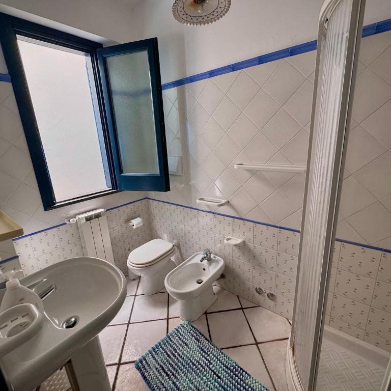 Villa 'A Pisa - Appartamento con 2 Camere da Letto e Vista Mare - 11