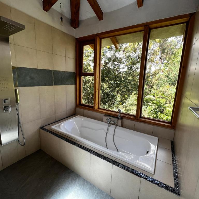 Hacienda Jimenita Wildlife Reserve - Casa - 2