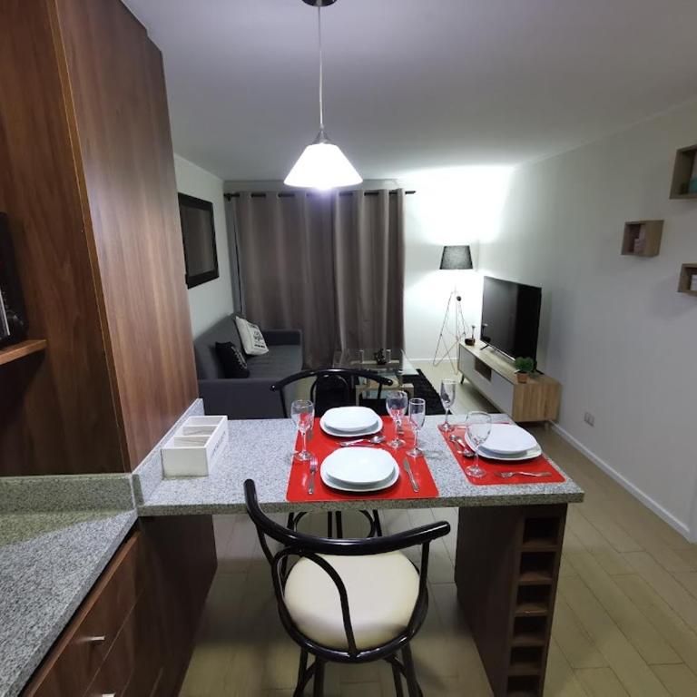 Departamento full amoblado - Apartamento de 2 dormitorios - 4