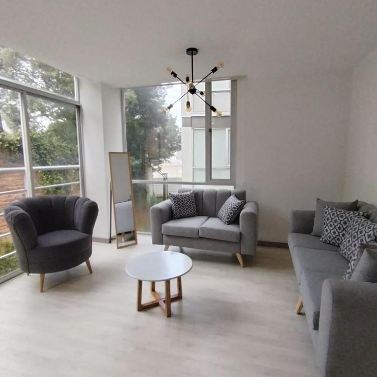 Espectacular departamento norte 3 habitaciones - Three-Bedroom Apartment - 6